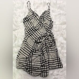 Free People nodia gingham check wrap mini dress size 6